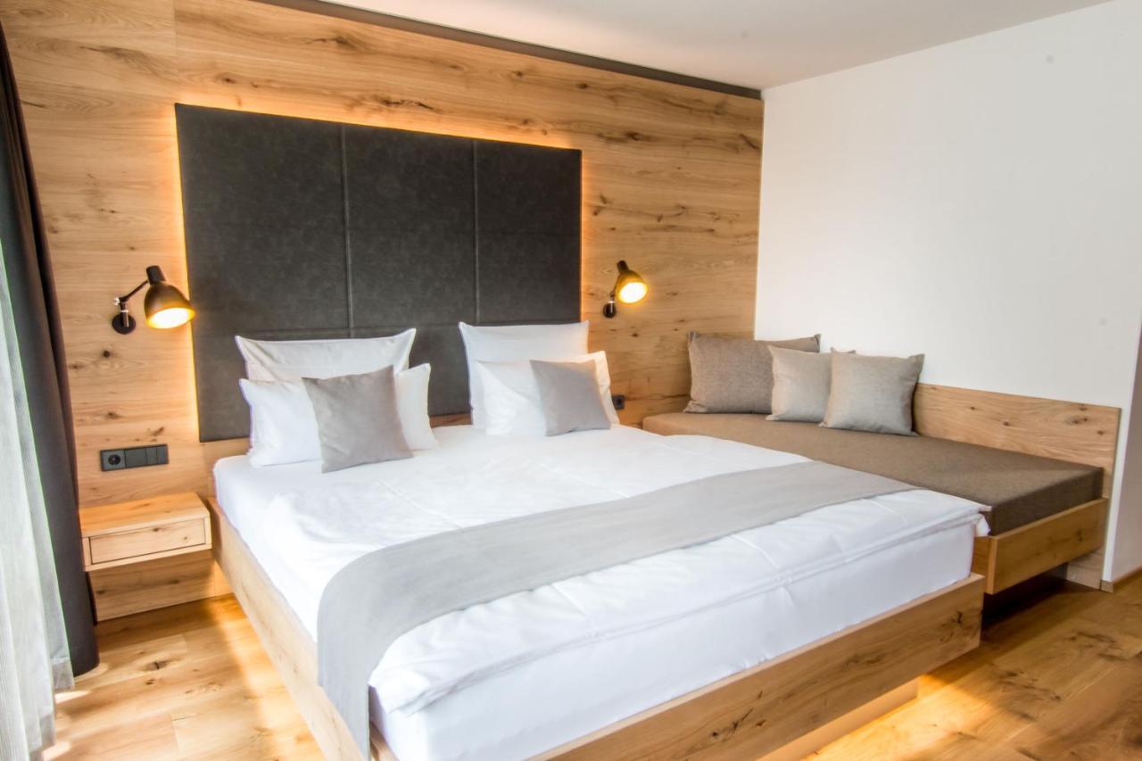 Wirthshof Hotel & Chalets Markdorf Luaran gambar