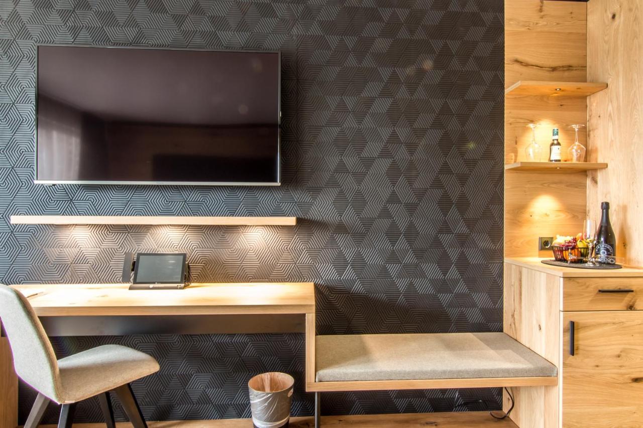 Wirthshof Hotel & Chalets Markdorf Luaran gambar