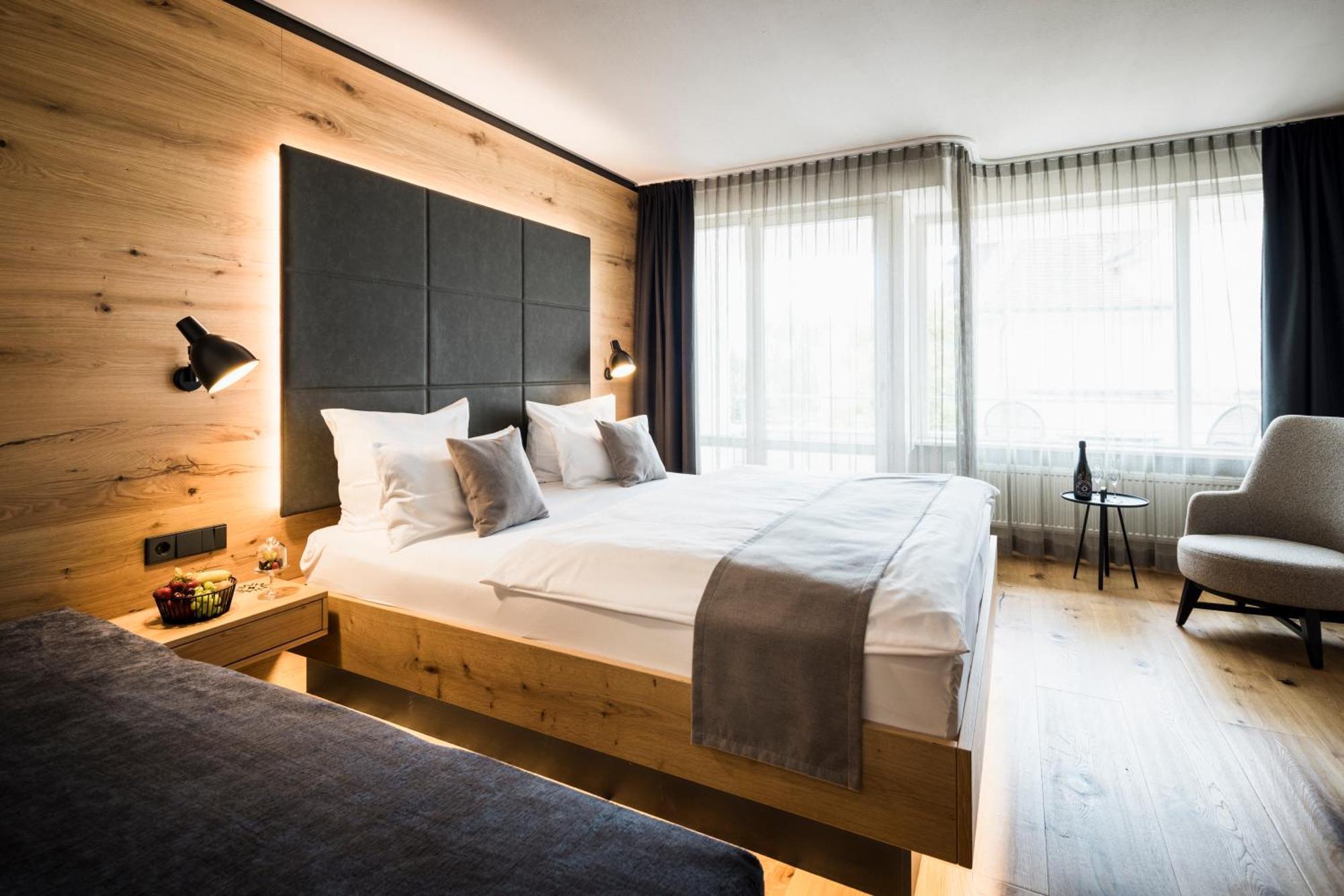 Wirthshof Hotel & Chalets Markdorf Luaran gambar